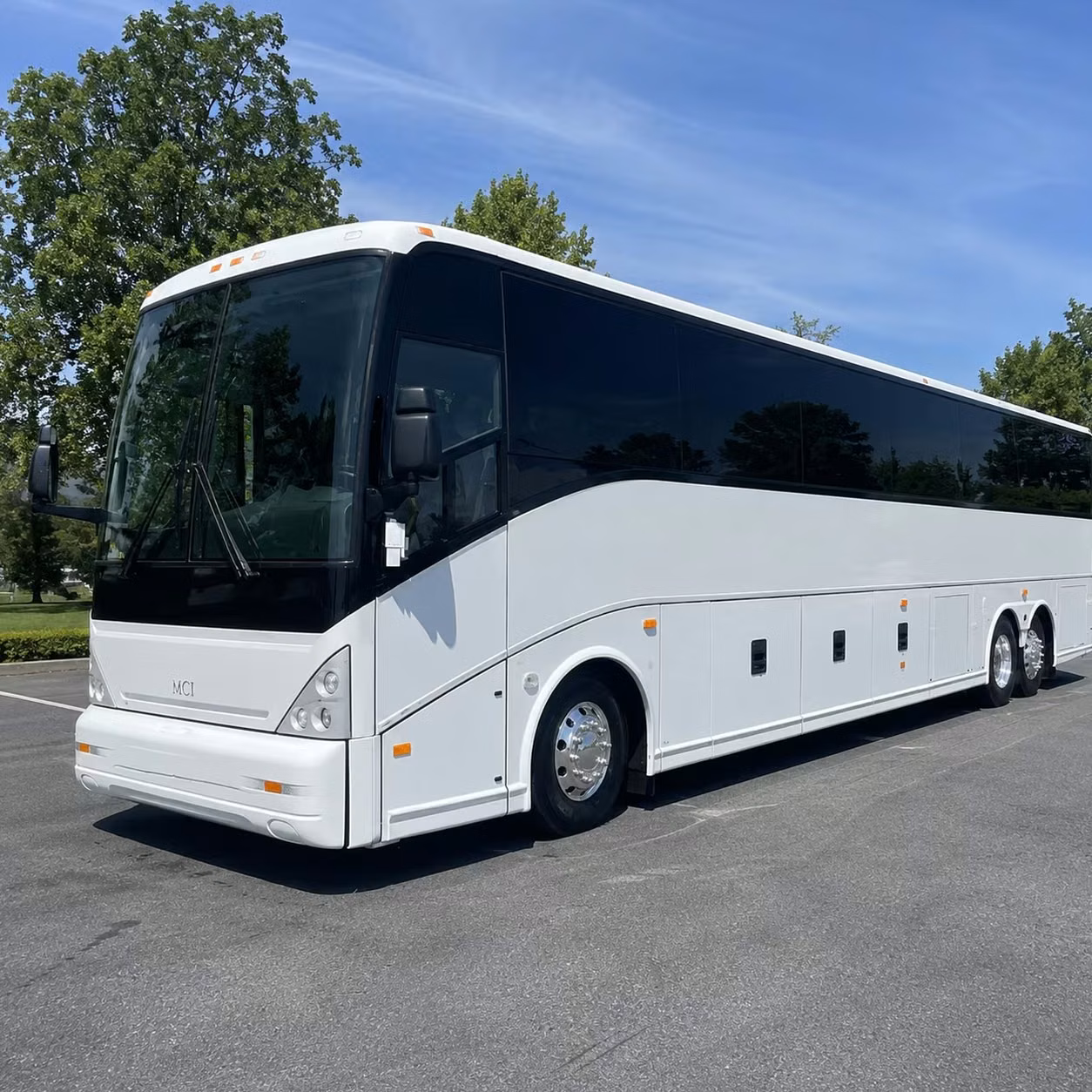 coachbusgilbert com will help your gilbert travel sports team get to out of town competitions
