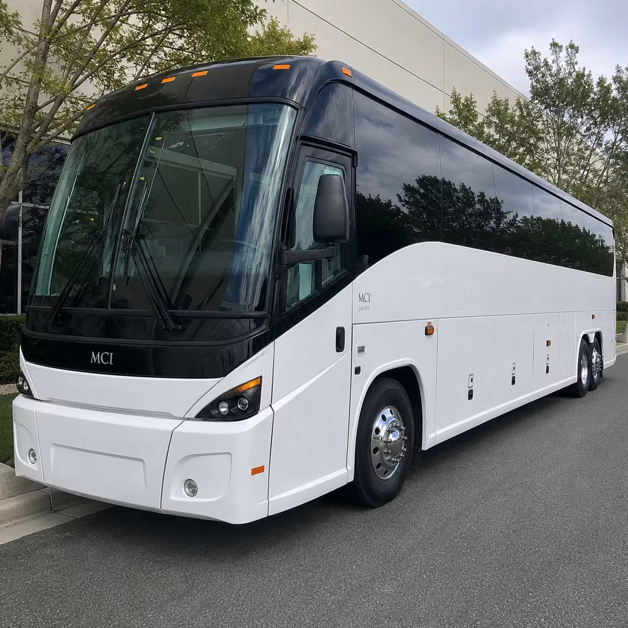 wedding groups reunions and special events deserve seamless airport transfers